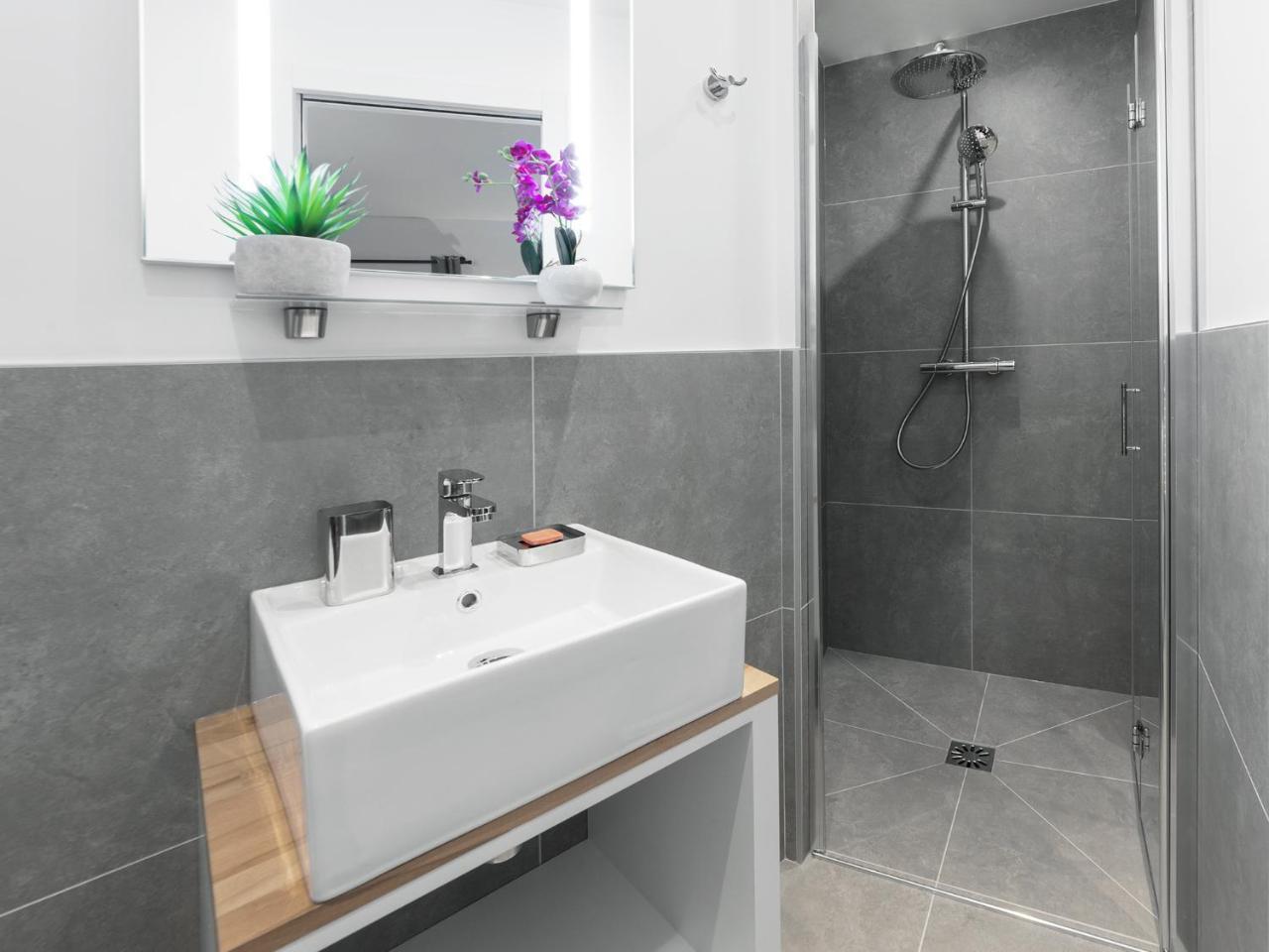 Livinparis - Luxury Ac 2 & 3 Bedrooms Le Louvre Luaran gambar
